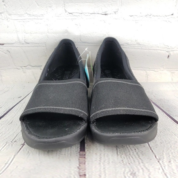 Bzees Kudos Womens Size 9 M Black Comfort Slip On Open Toe Sandals - Picture 2 of 12